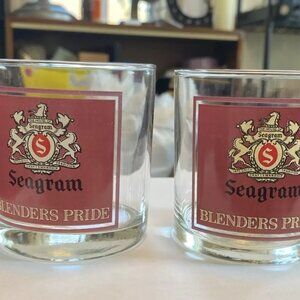 2 Seagrams Blenders Drink Glasses Bar Ware GUC Suitable For A Mixed Beverage